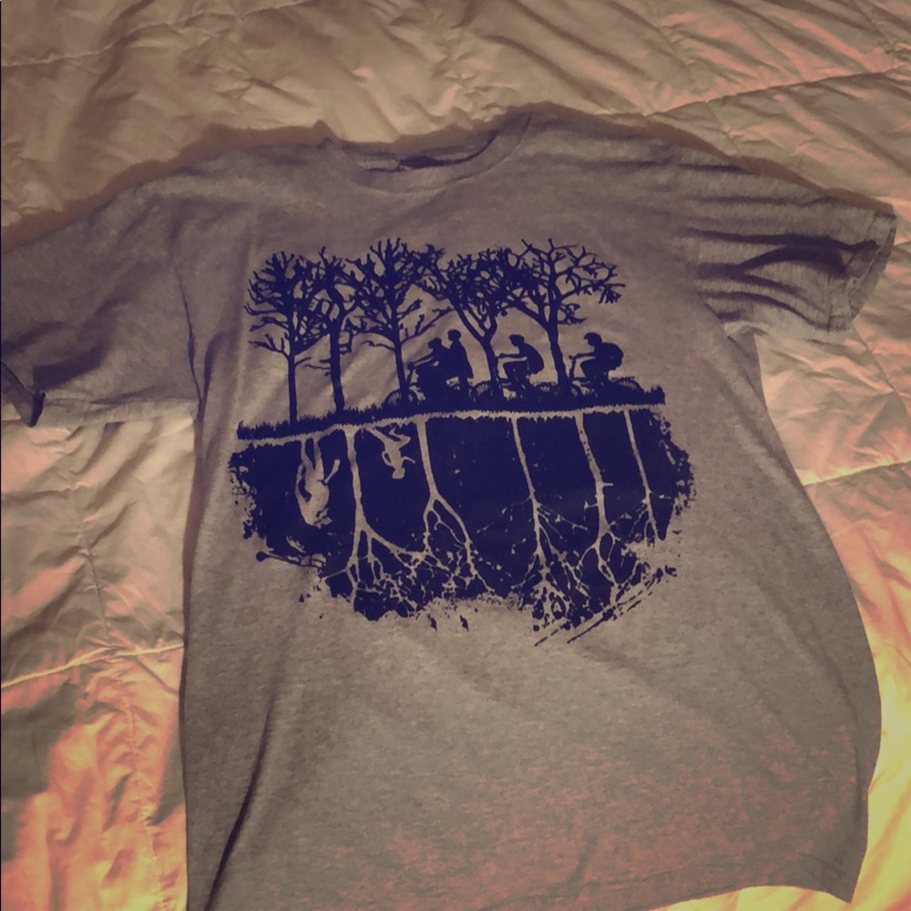 United edition “Stranger Things” Gray t-shirt